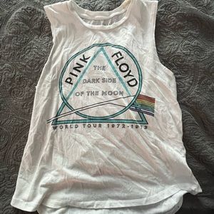 Pink Floyd shirt